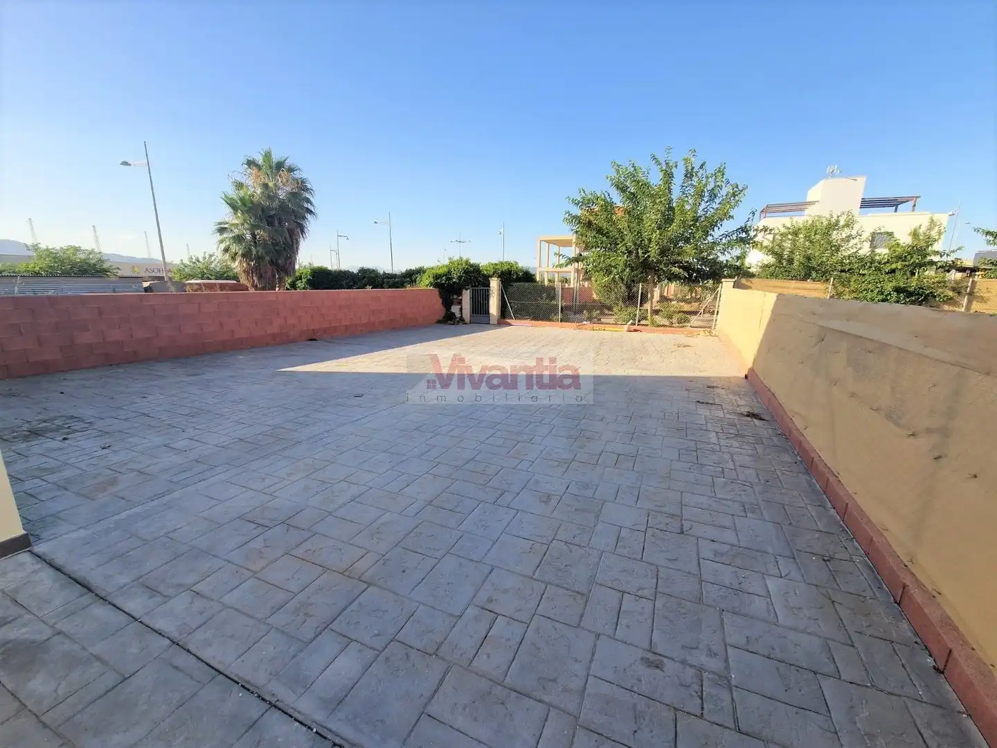 Maisonette zum Verkauf in Lorca mit Klimaanlage, Heizung und Terrasse