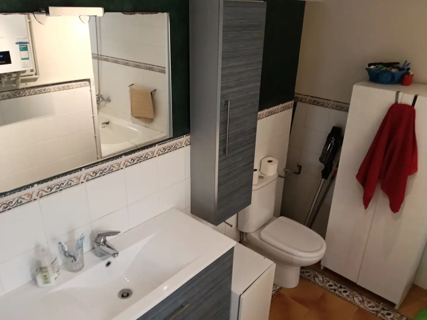 Bany de Pis en venda en Burgos amb Calefacció, Moblat i Forn