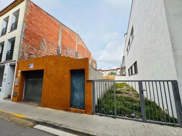 Terreny residencial en venda a Carrer de Begur