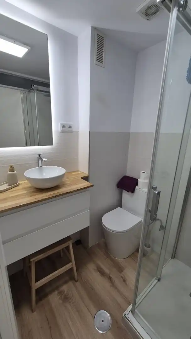 Bany de Apartament de lloguer en Campello pueblo