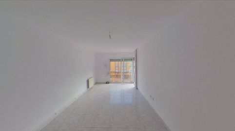 Piso alquilado en venta   en Barri dels Escriptors