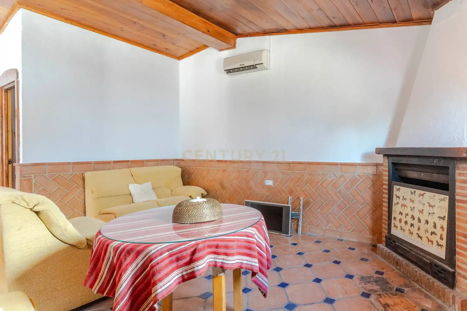 Schlafzimmer von Haus oder Chalet zum Verkauf in Granada mit Klimaanlage, Privatgarten und Abstellraum