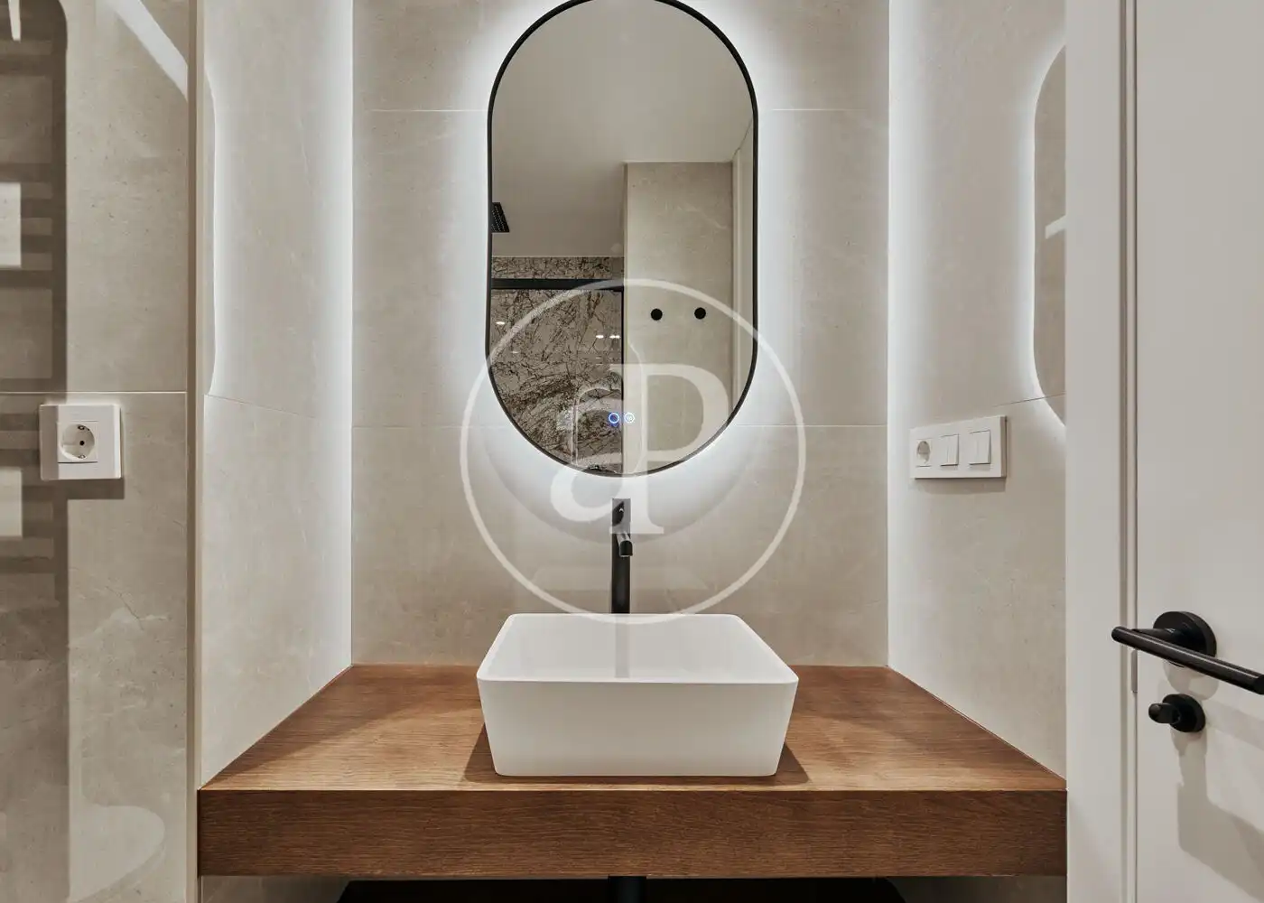 Baño de Piso en venta en Madrid con Aire acondicionado, Calefacción y Terraza