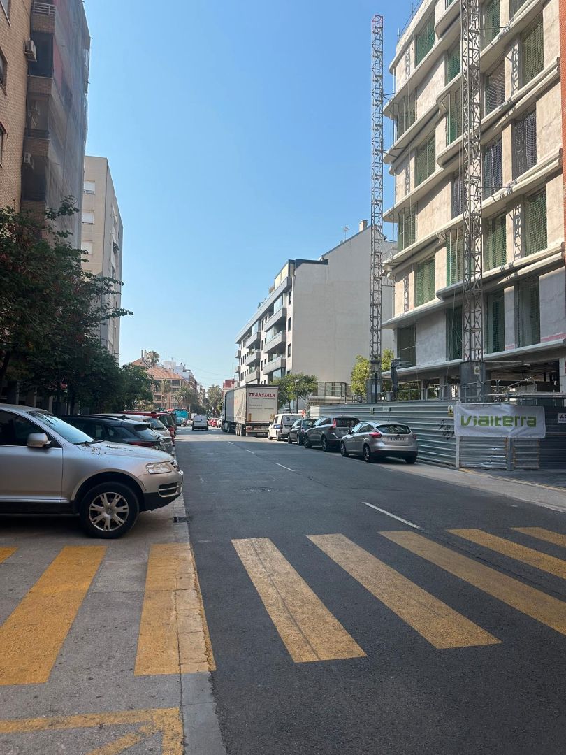 Exterior view of Garage for sale in  Valencia Capital