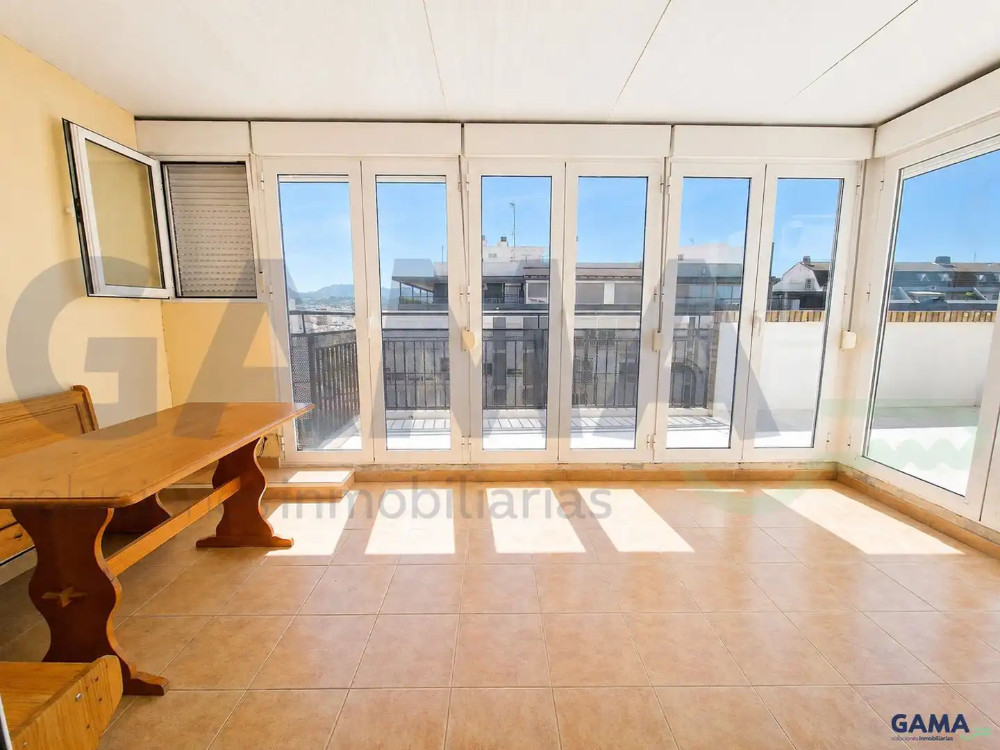 Vista exterior de Ático en venta en Alzira con Aire acondicionado