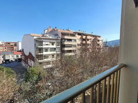 Vista exterior de Pis en venda en Orihuela amb Aire condicionat i Balcó