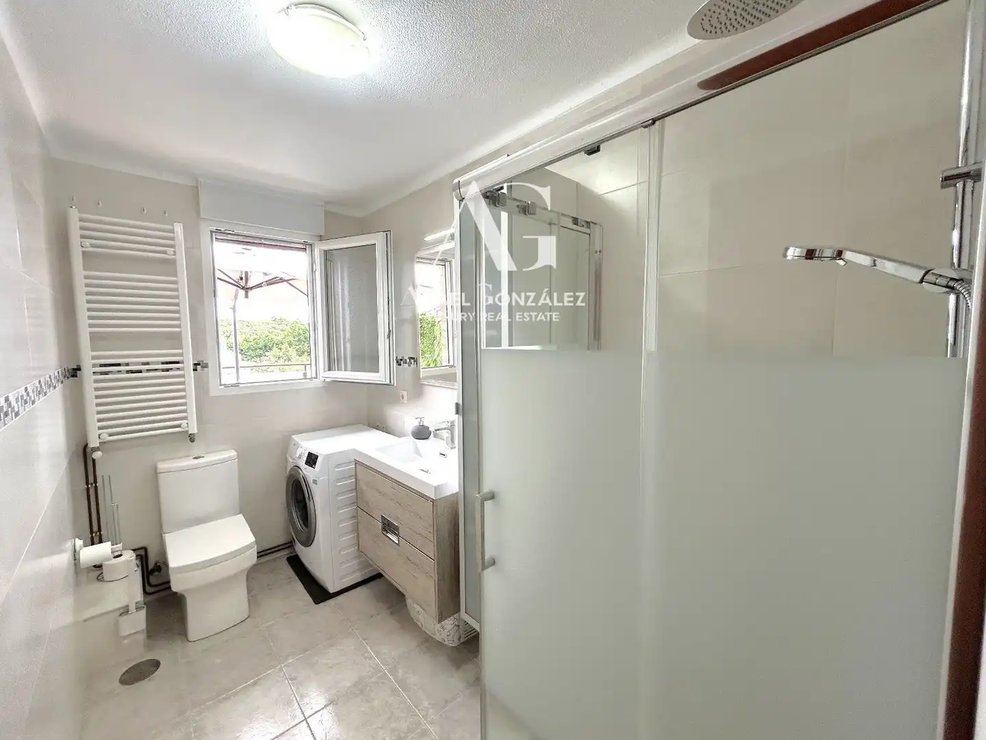 Bathroom of Flat for sale in Arnuero  with Heating, Terrace and Furnished