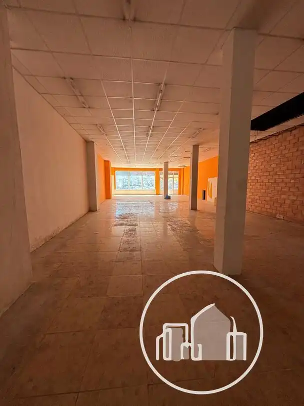 Local comercial de lloguer a Medina de Pomar, imagen 3