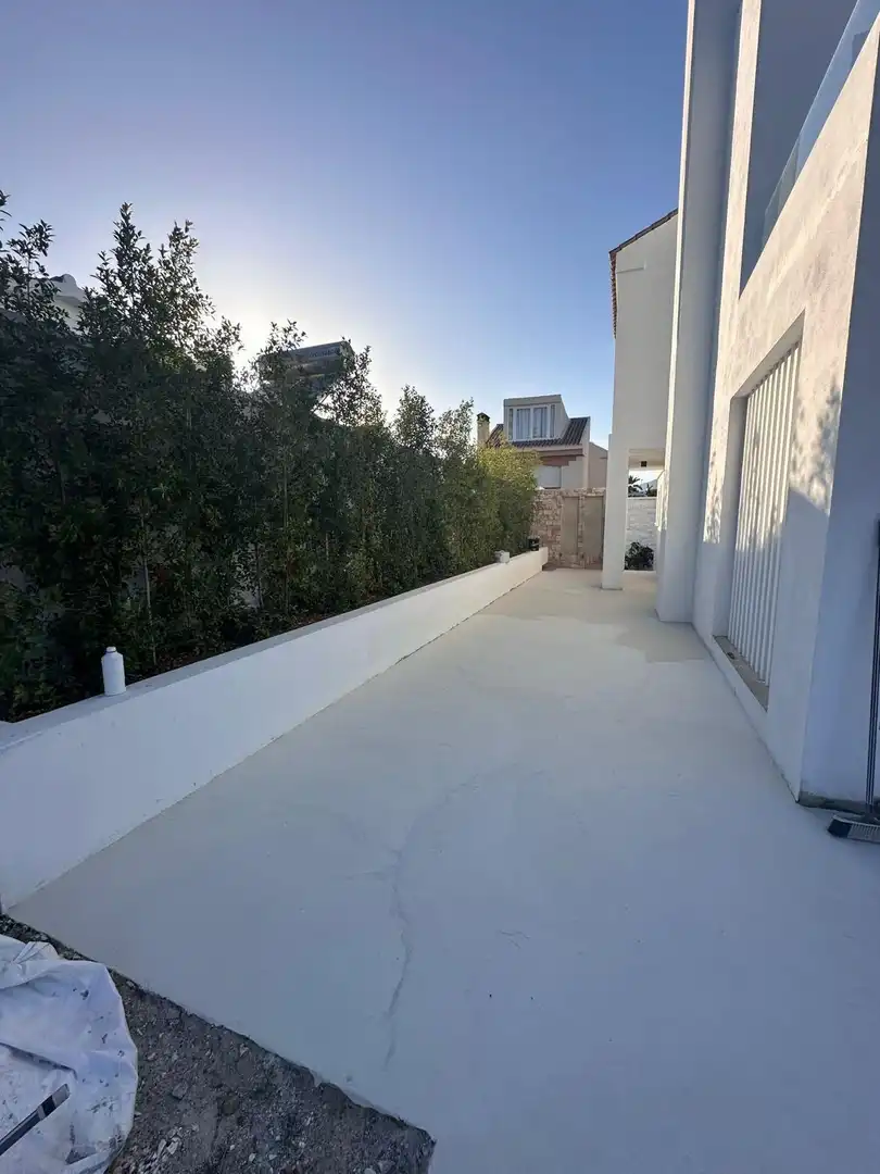 Terrassa de Casa o xalet en venda en Estepona amb Aire condicionat, Calefacció i Jardí privat