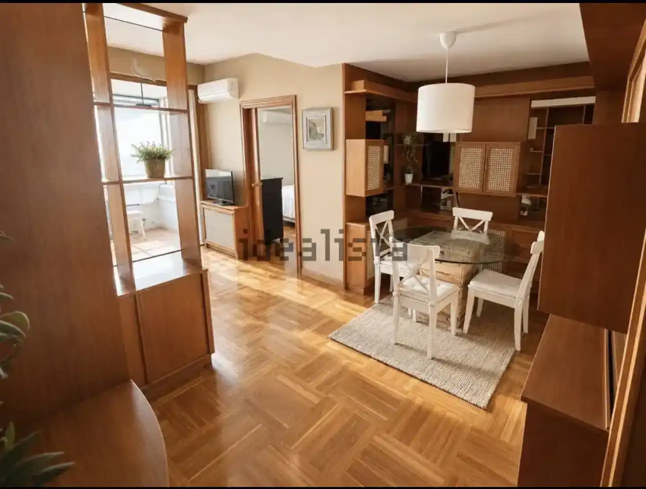 Sala d'estar de Pis de lloguer en  Madrid Capital amb Aire condicionat i Balcó