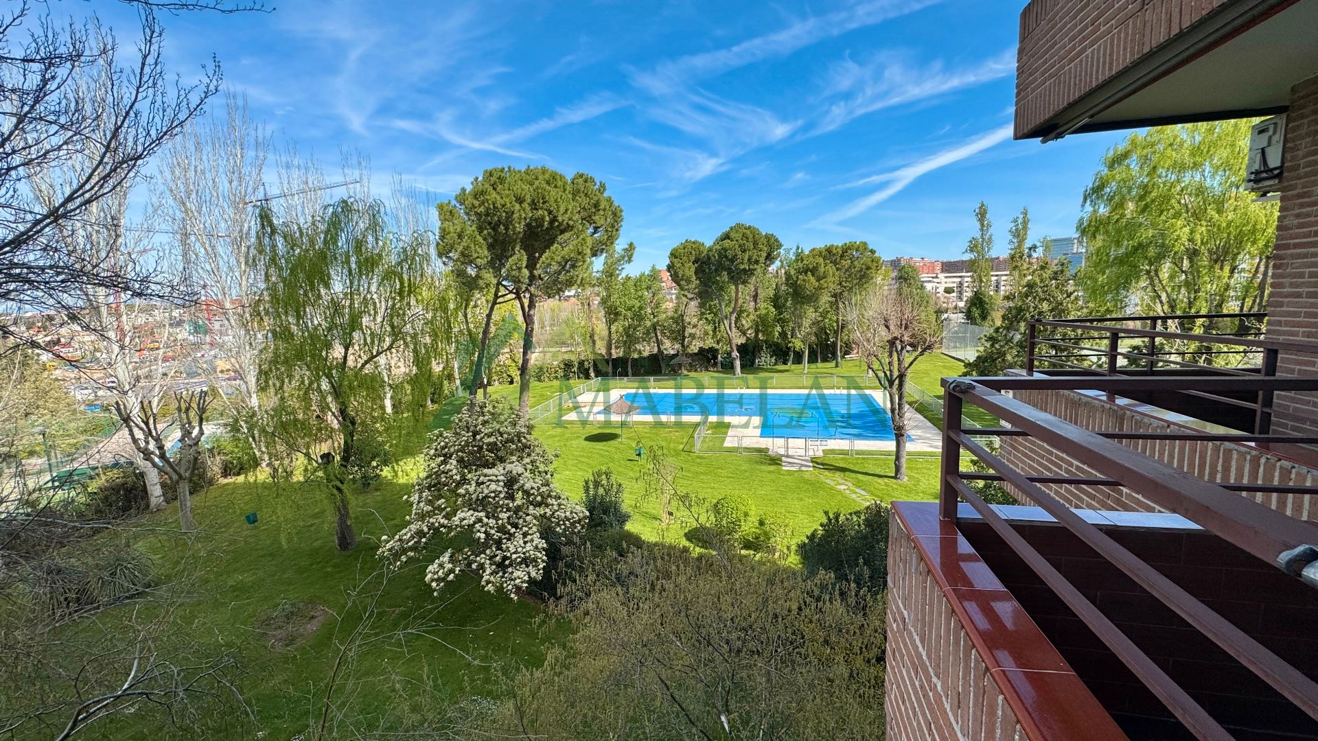 Garden of Flat for sale in  Madrid Capital  with Air Conditioner, Heating and Parquet flooring