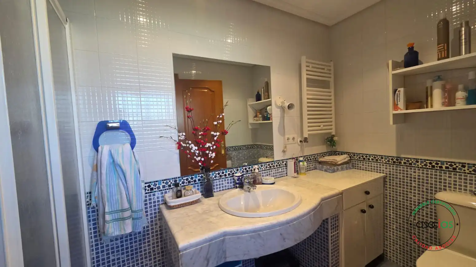 Bathroom of Houses for sale in Ponferrada  with Heating, Private garden and Terrace