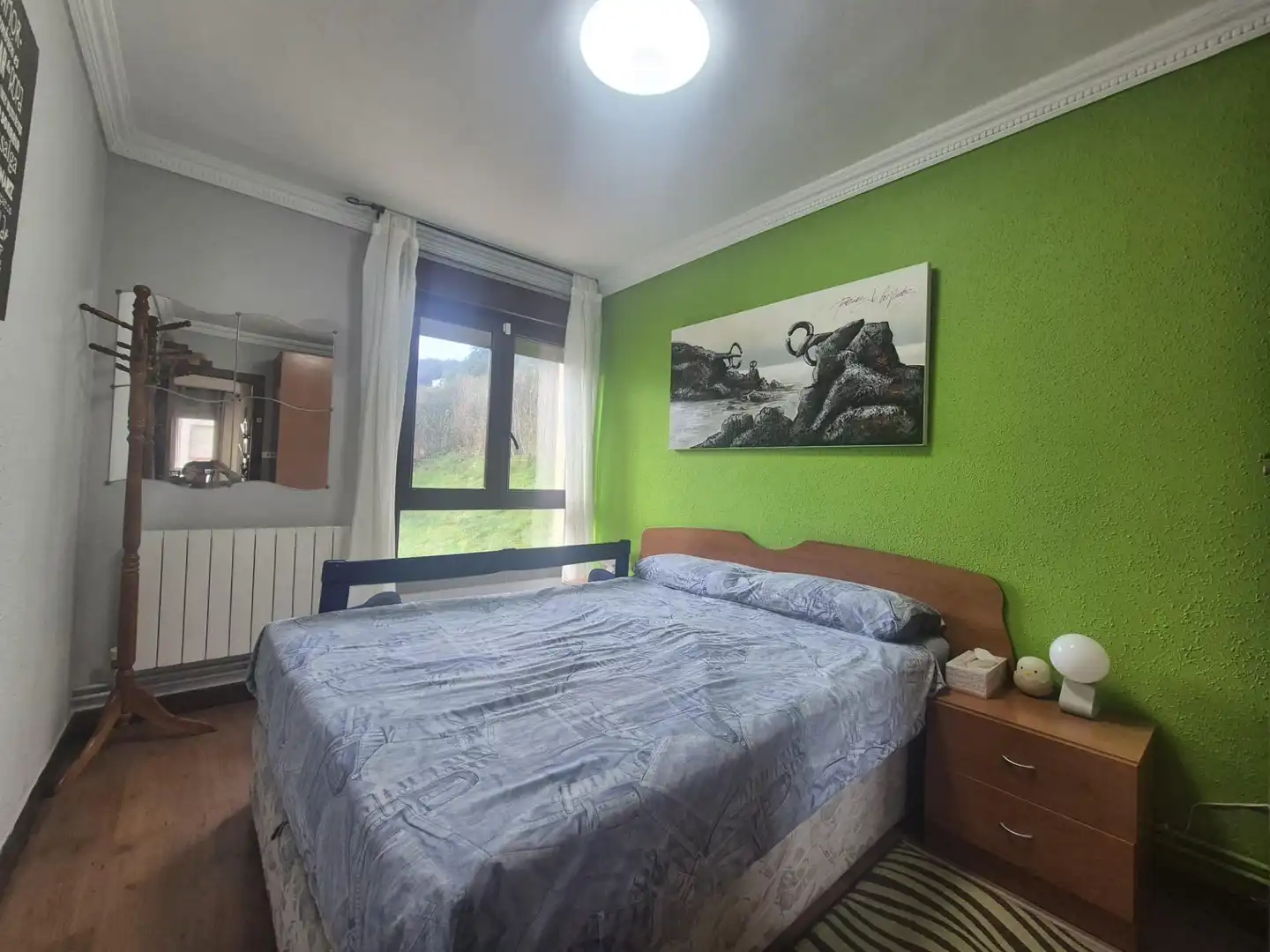 Habitación de Apartamento en venta en Valle de Mena con Parquet y Piscina comunitaria