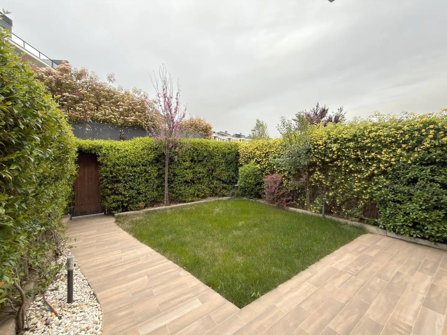 Detached homes for rent in Calle Francisco de Vitoria, Valenoso