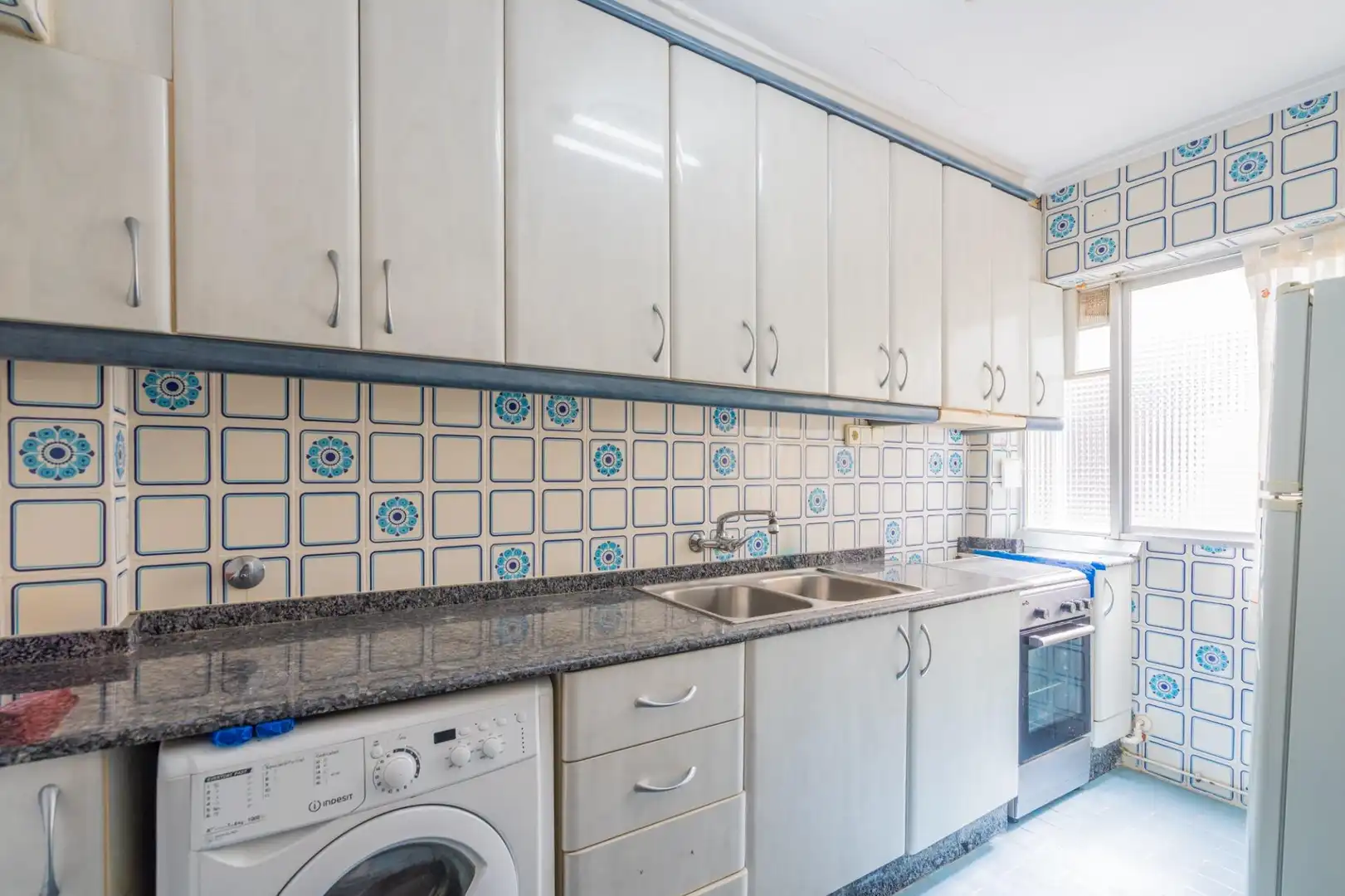 Kitchen of Apartments for sale in Valencia  with Air Conditioner