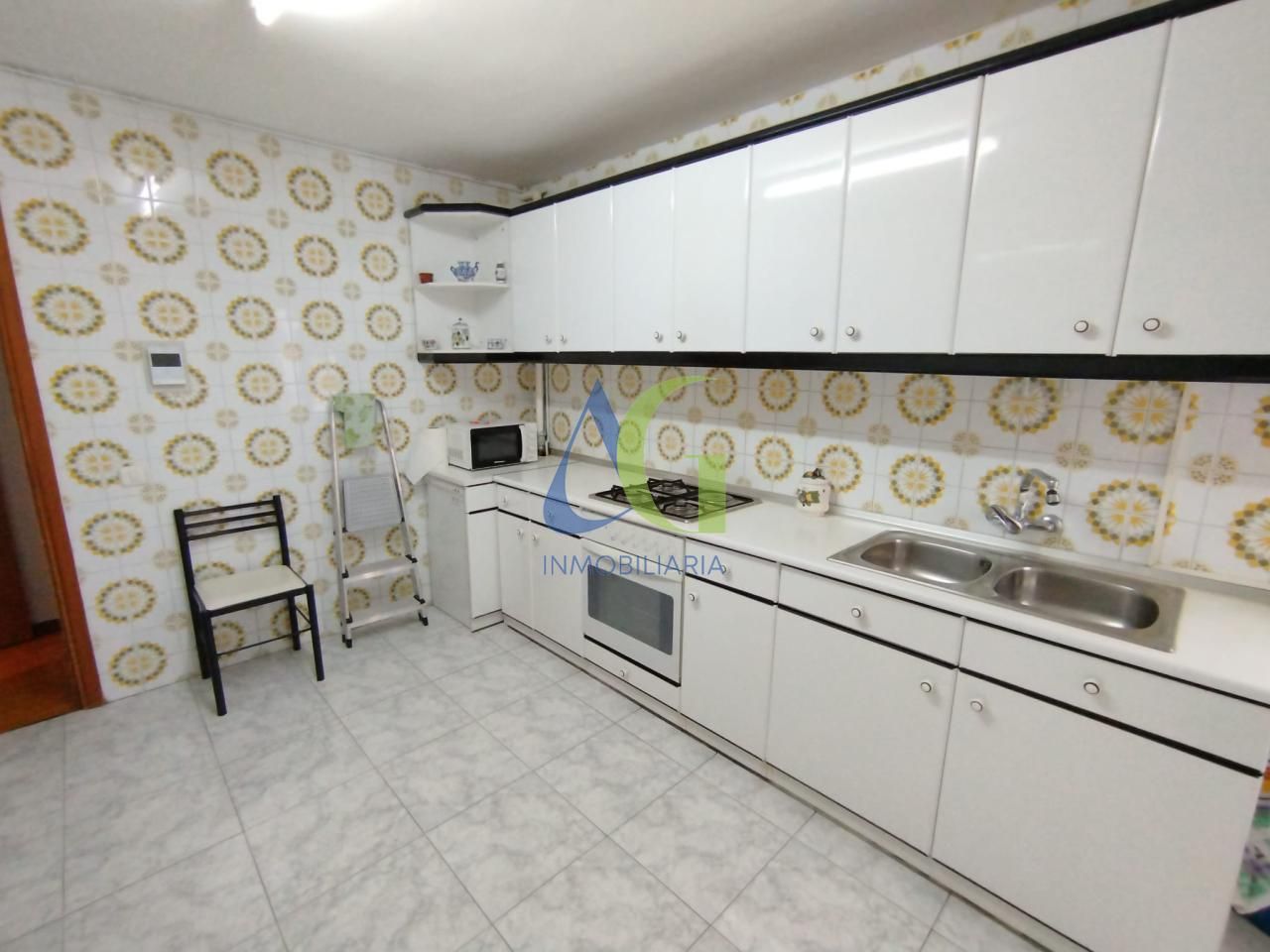 Flat for sale in OBISPO CUADRILLERO, San Mamés - La Palomera