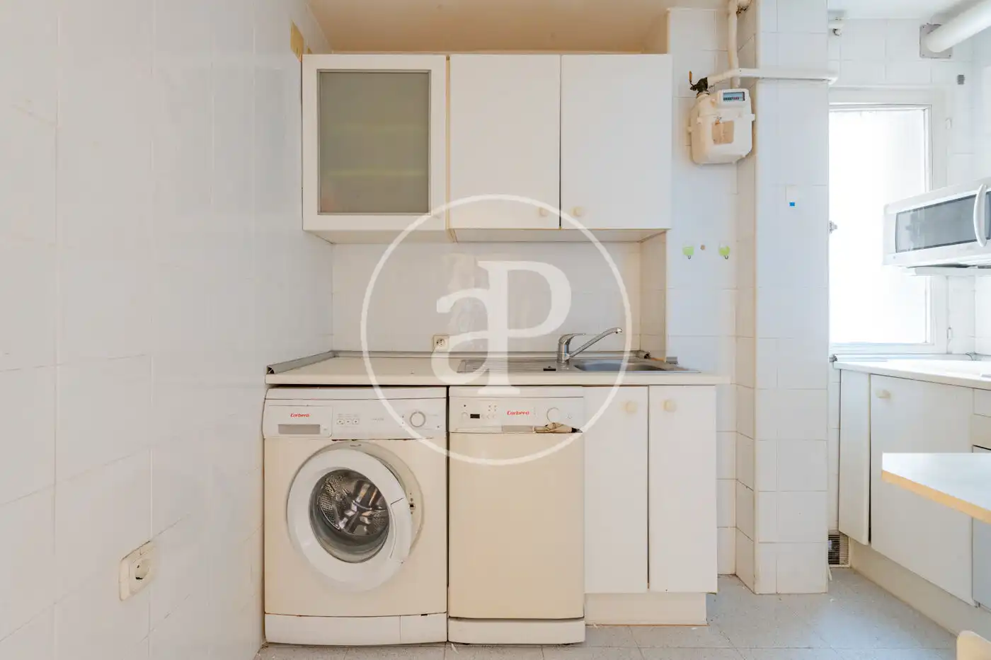 Cocina de Piso en venta en Madrid con Calefacción, Terraza y Balcón