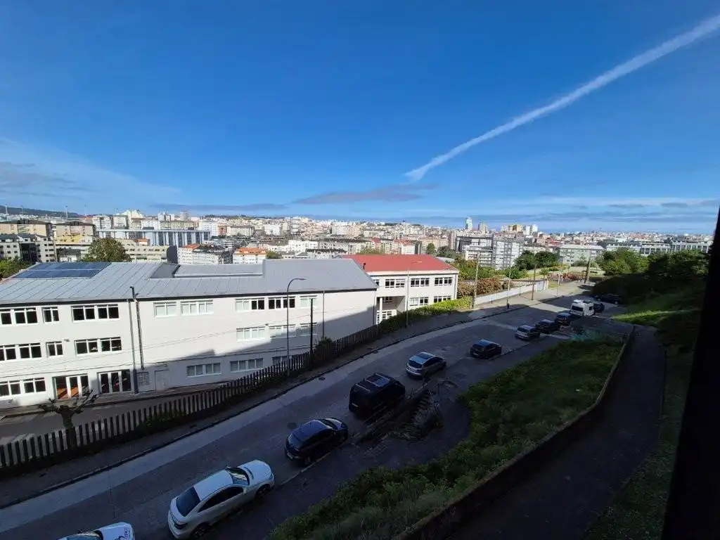 Vista exterior de Piso en venta en A Coruña Capital  con Calefacción