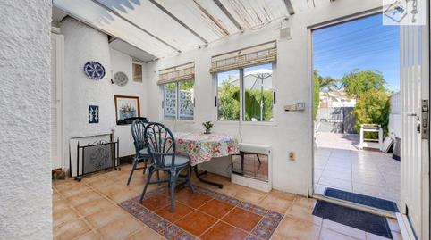 Foto 3 de Casa adosada en venda a Nueva Torrevieja, Alicante