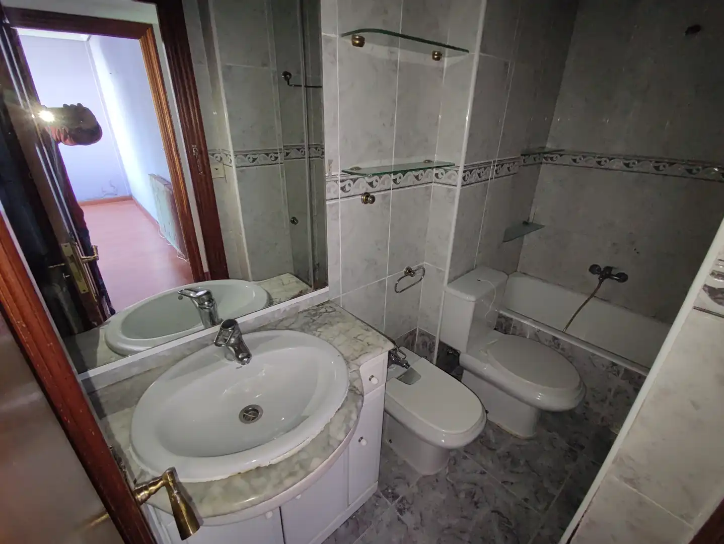 Bany de Pis en venda en San Cristóbal