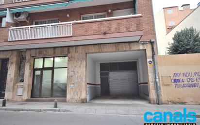 Vista exterior de Garatge en venda en Cerdanyola del Vallès