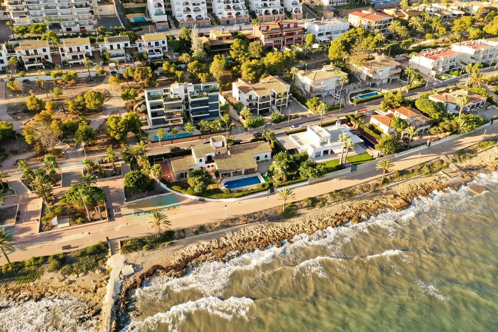 Xalet amb piscina en venda a Santa Pola ciudad, imagen 2