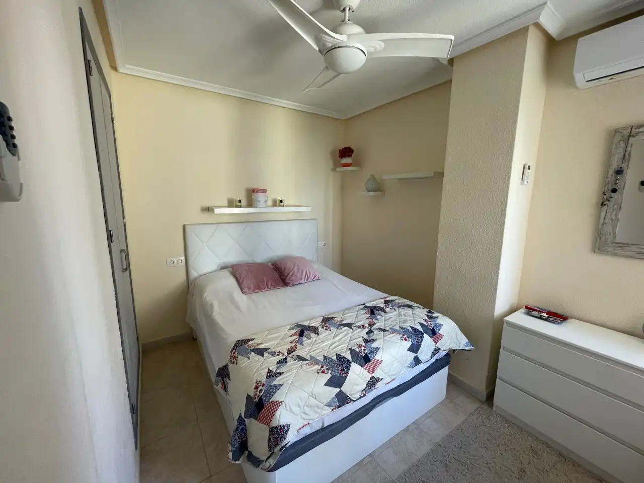 Apartament amb terrassa en venda a La Mata, imagen 16