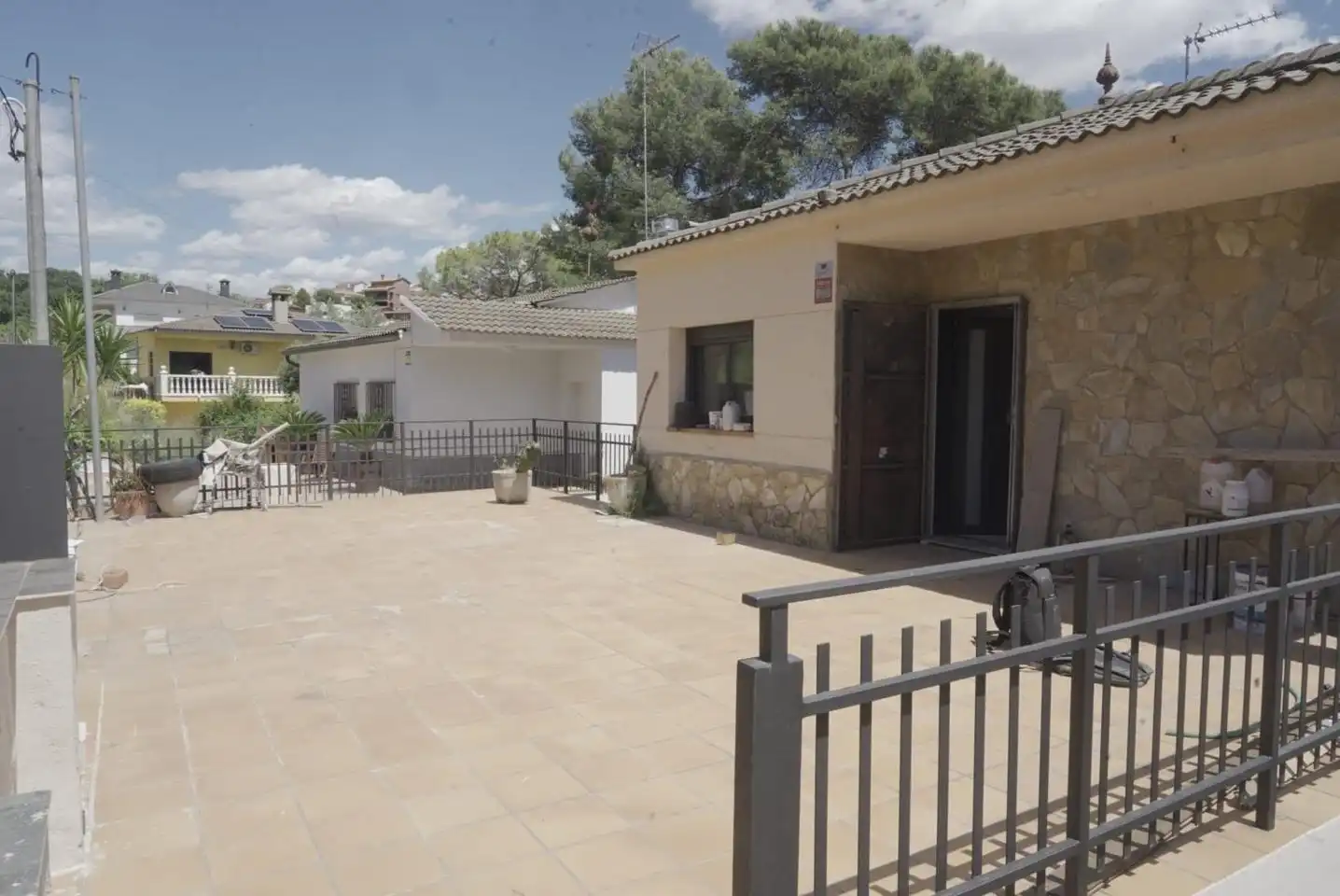Vista exterior de Casa o chalet en venta en Lliçà d'Amunt con Aire acondicionado y Terraza