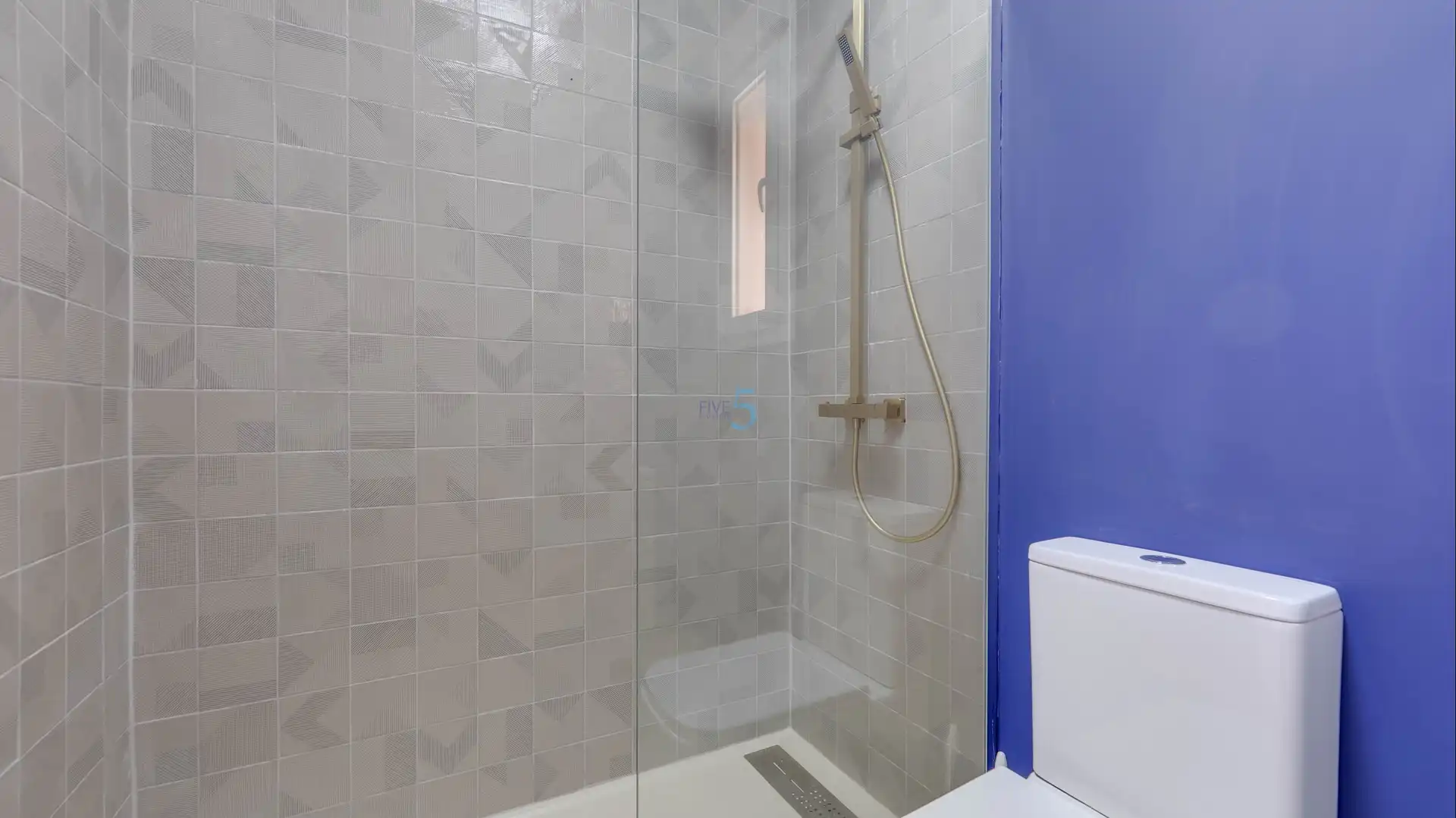 Bany de Casa o xalet en venda en Rojales amb Aire condicionat, Terrassa i Piscina