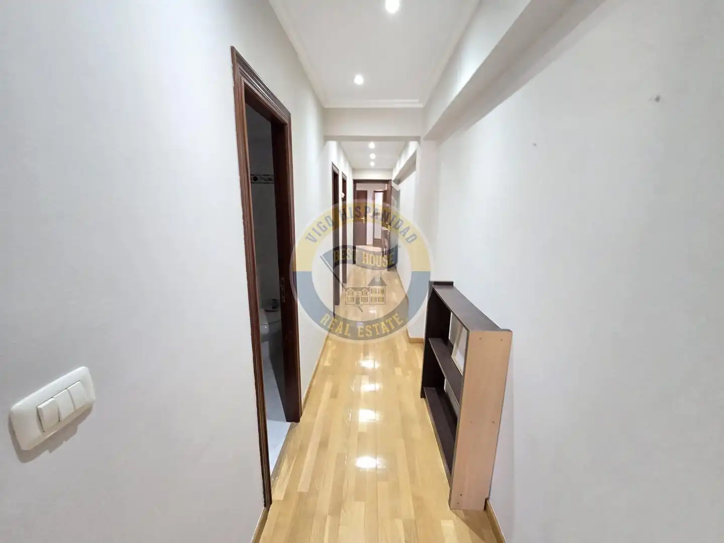 Piso de alquiler en Vigo  con Calefacción