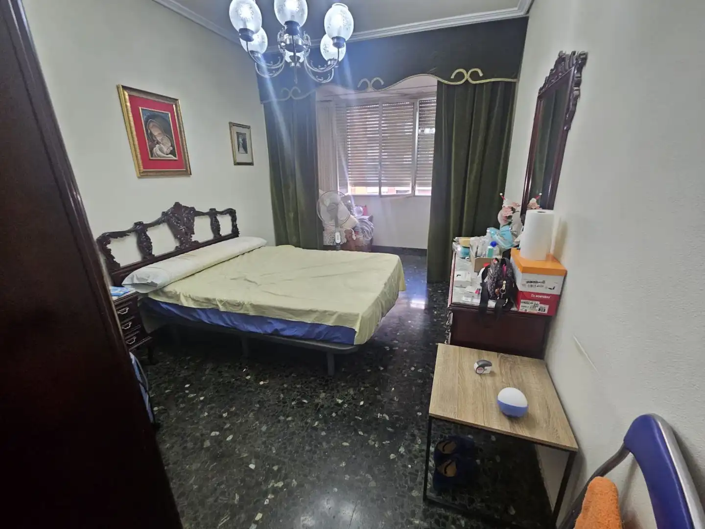 Habitación de Piso en venta en  Logroño con Calefacción, Parquet y Balcón