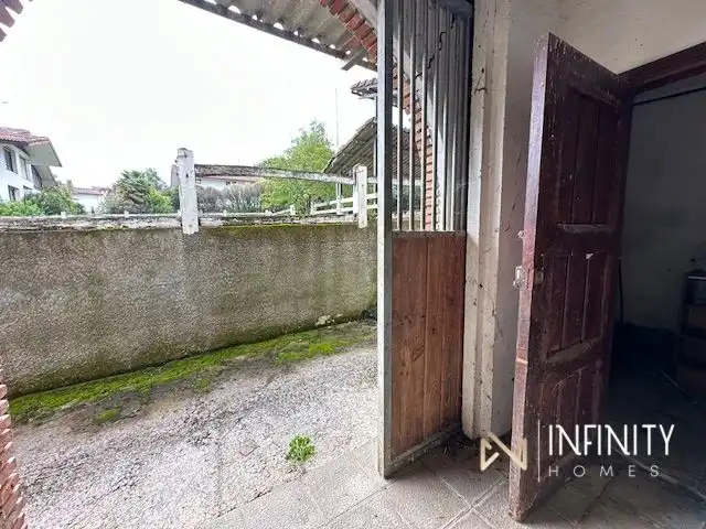 Vista exterior de Casa o chalet en venta en Lezama con Calefacción, Jardín privado y Terraza