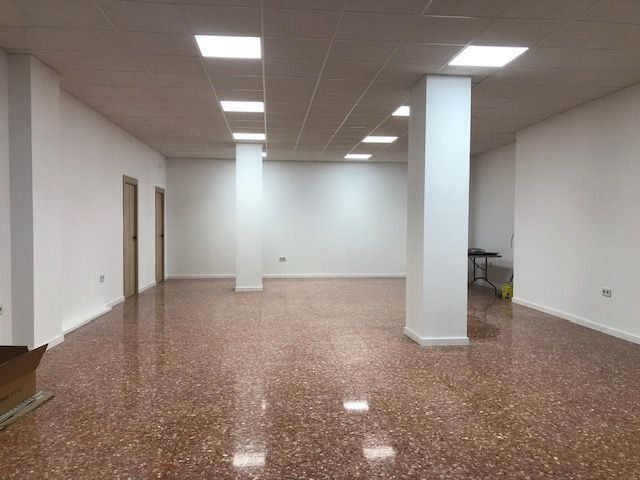 Geschaftsraum miete in Catarroja mit Klimaanlage