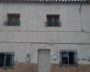 Vista exterior de Casa adosada en venda en Bonete amb Terrassa