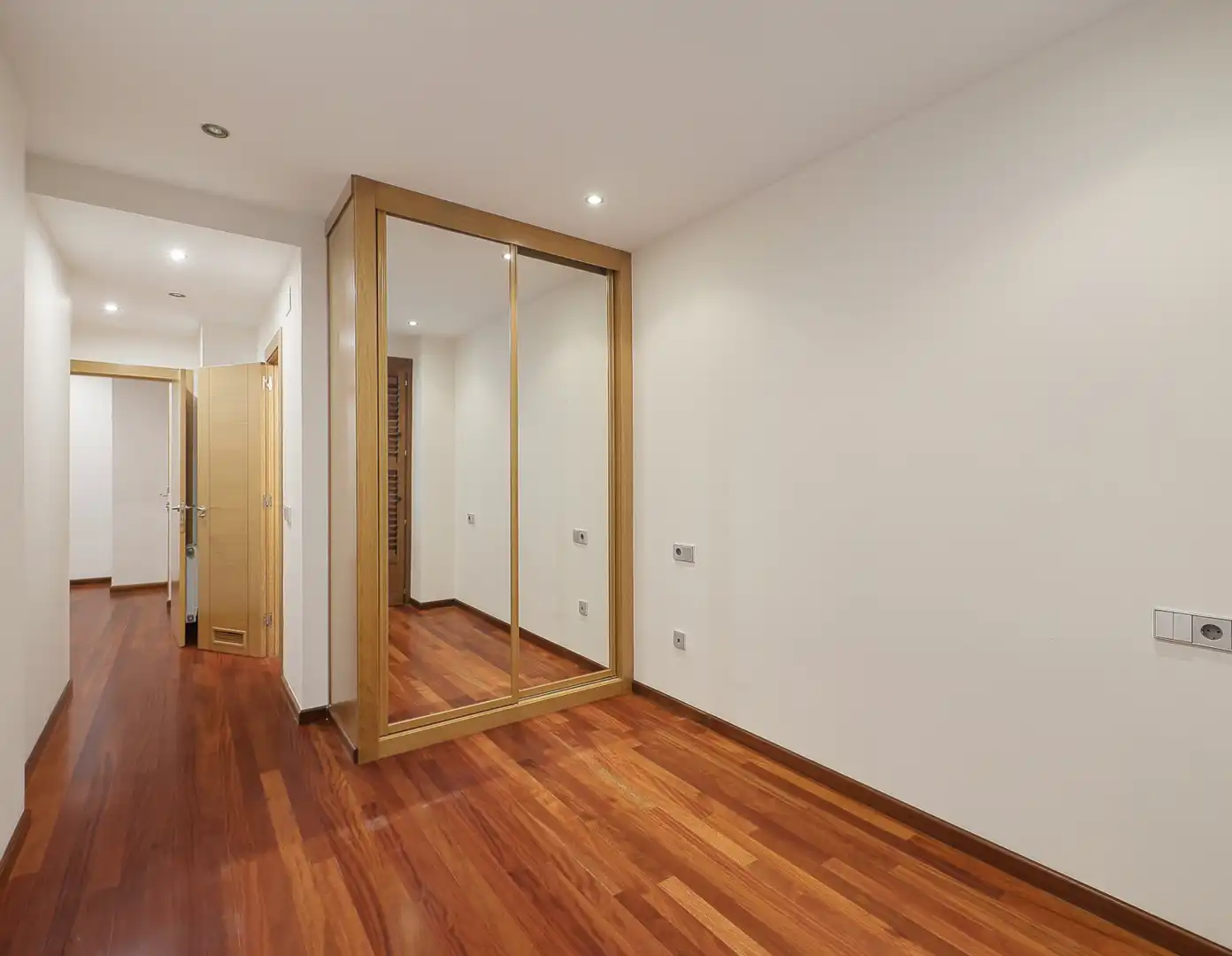 Pis en venda a Gijón - CL COVADONGA, 6, Barrio del Centro