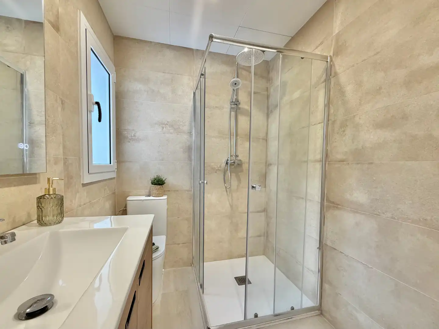 House with garden for sale in Torrelles de Foix, imagen 15