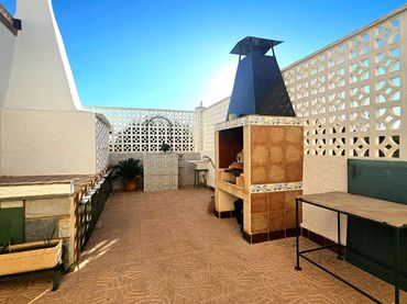 Chalet con jardín en venta en Centro