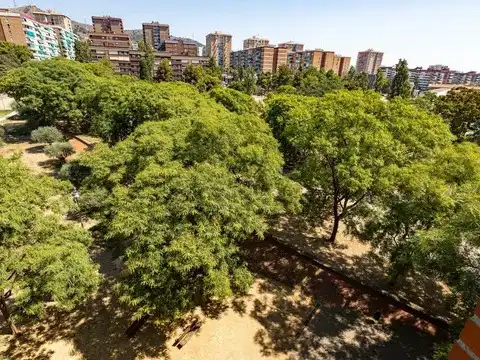 Flat with lift for sale in Carrer d'Ogassa, imagen 34