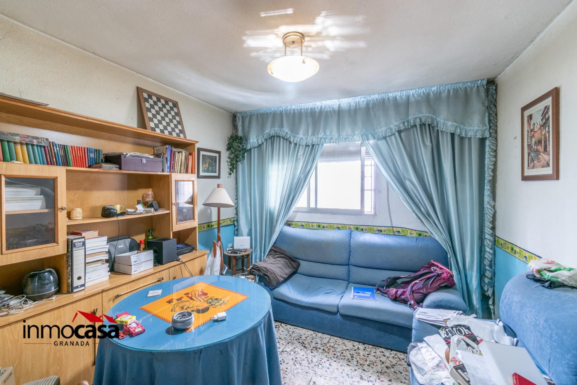 Bedroom of Flat for sale in  Granada Capital