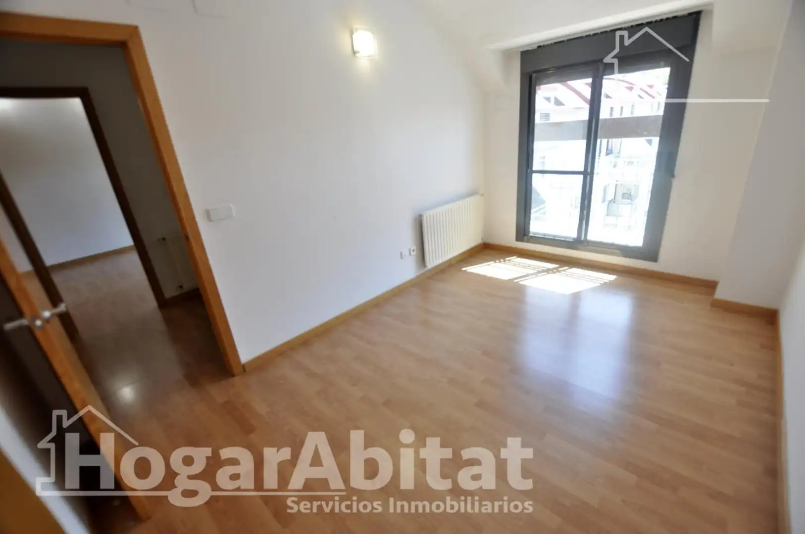 Habitación de Ático en venta en El Puig de Santa Maria con Aire acondicionado, Calefacción y Parquet