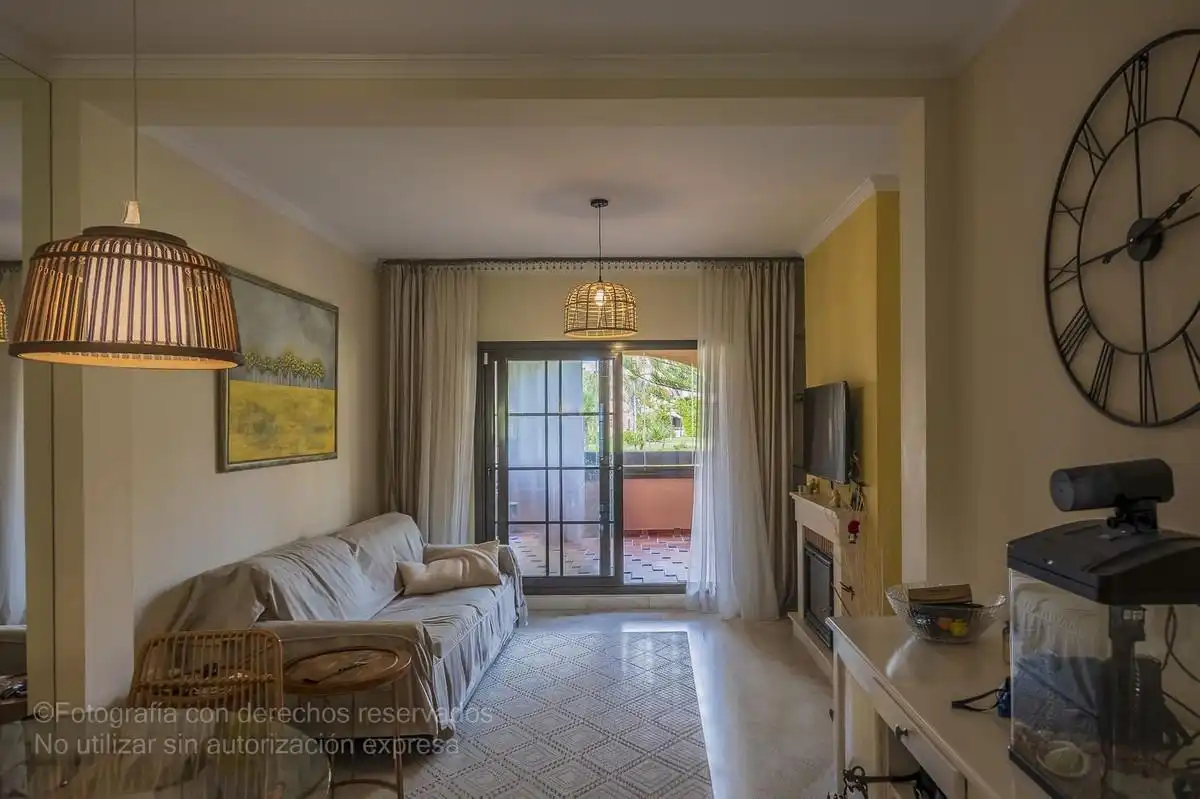 Apartment with pool for sale in Estepona Pueblo, imagen 13