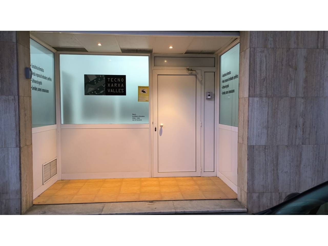 Local de lloguer a Calle Ribot i Serra, 143, Creu Alta, Creu Alta - Puiggener