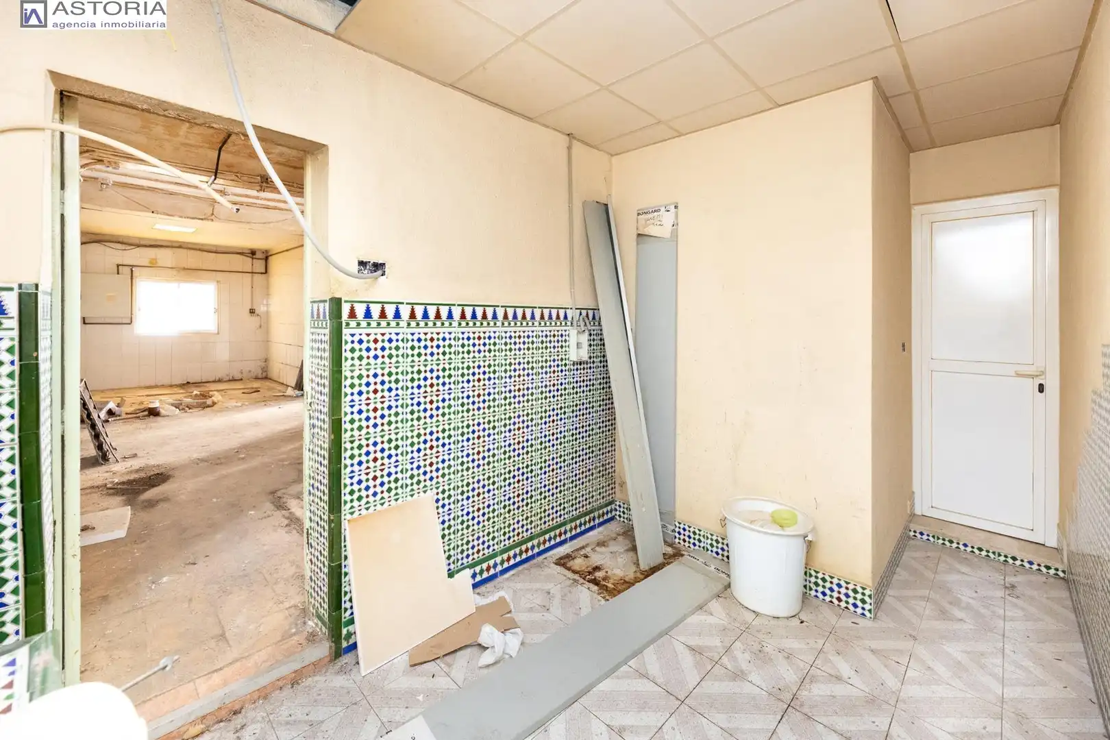 Inmuebles singulares con ascensor en venta en Avenida de Cádiz, imagen 45