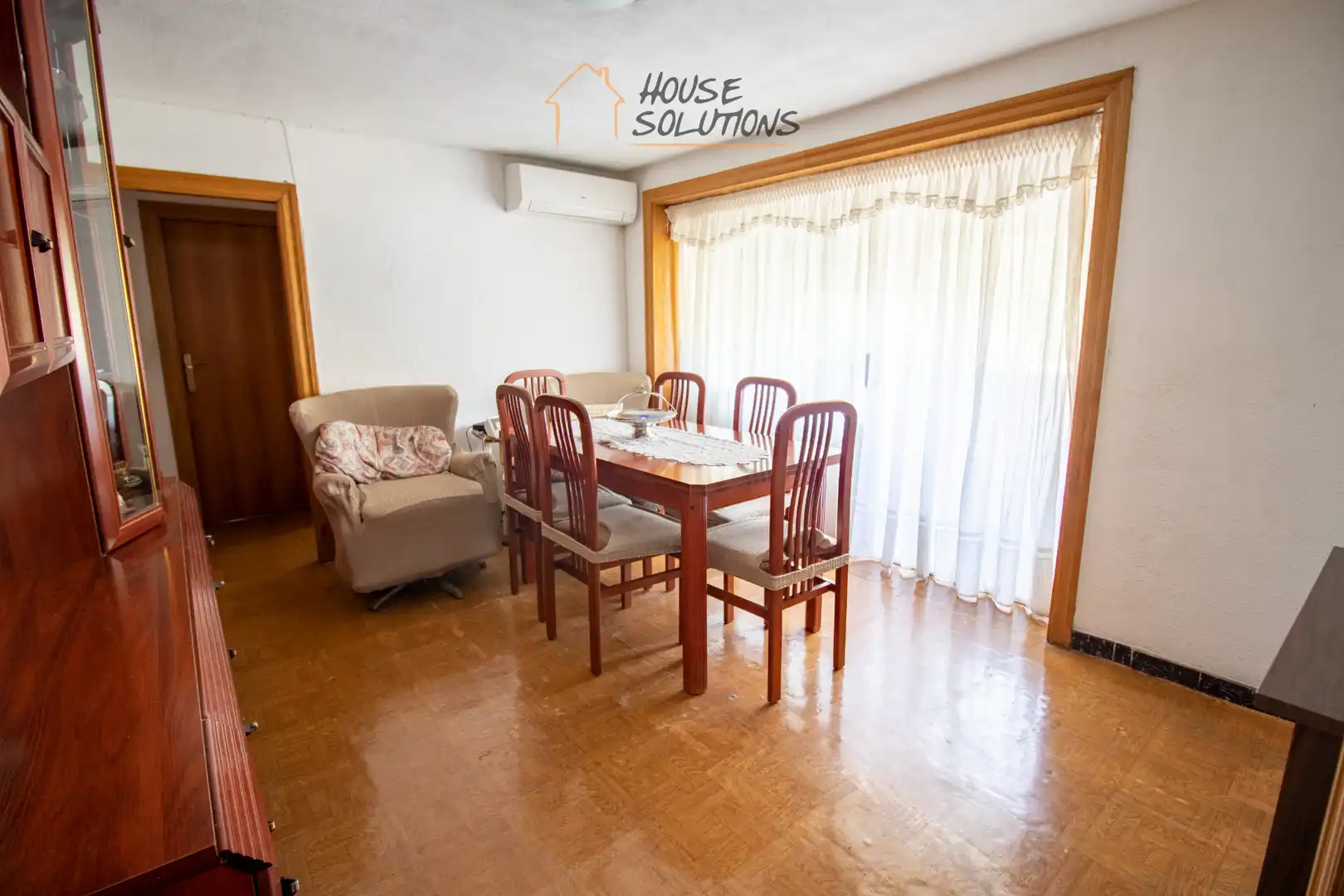 Flat for sale in Sabadell  with Air Conditioner, Furnished and Oven