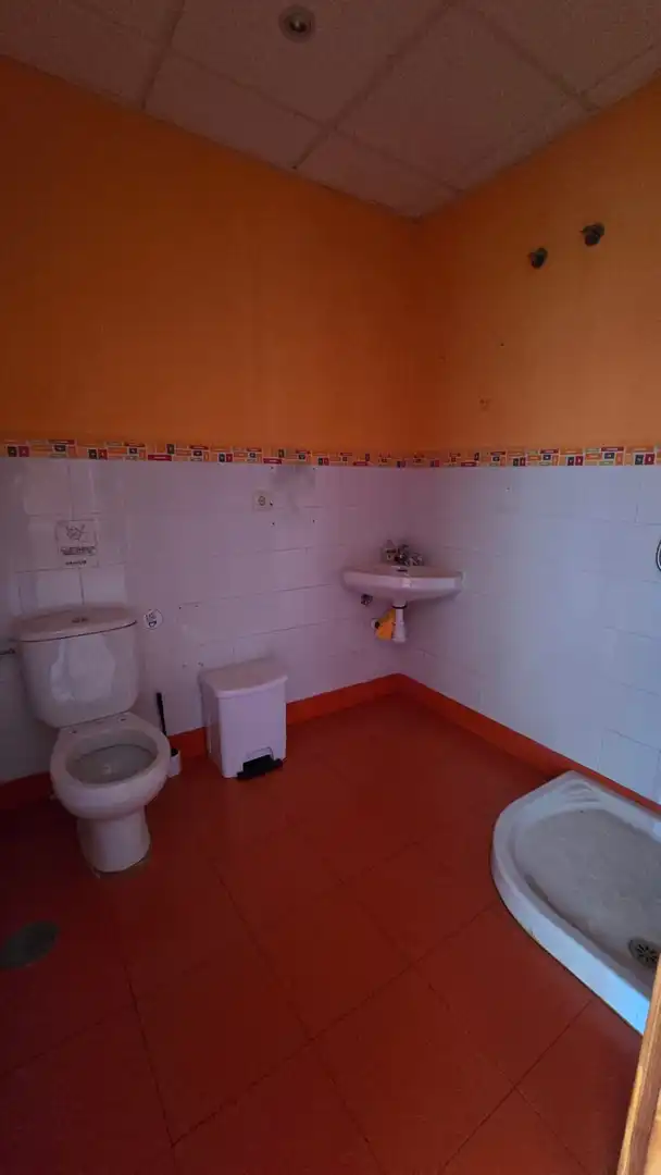 Local comercial en venda a Úbeda, imagen 10