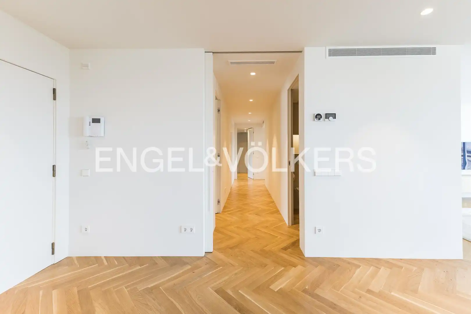 Piso en venta en Barcelona con Aire acondicionado, Calefacción y Jardín privado