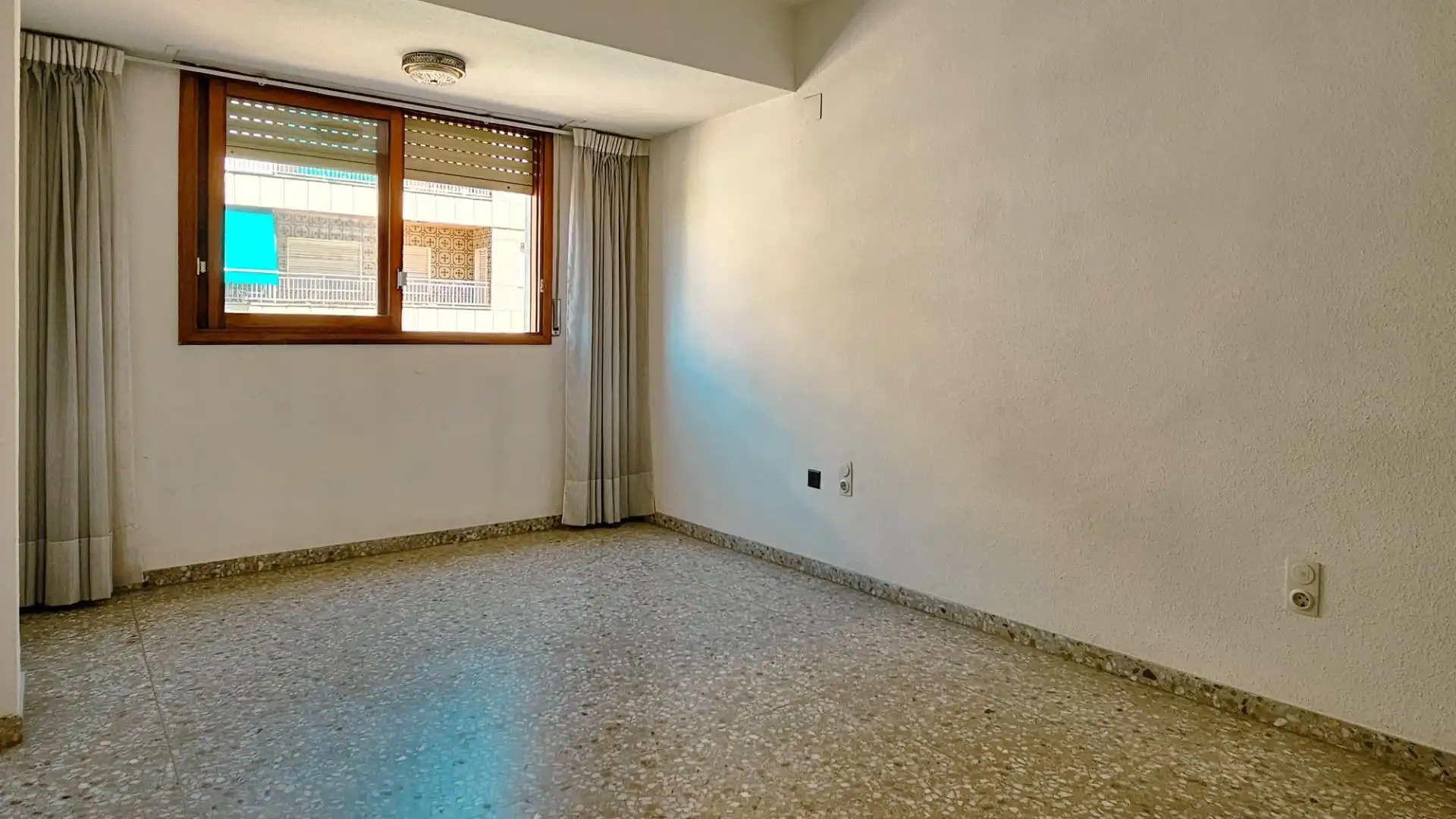 Bedroom of Flat for sale in Gandia  with Storage room and Balcony