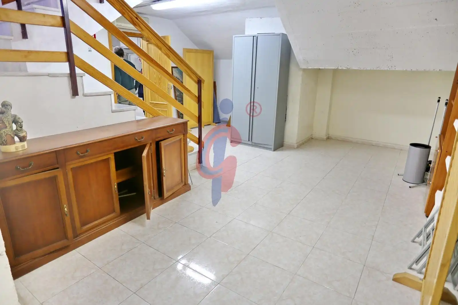 Commercial properties for sale in Guardamar del Segura  with Air Conditioner
