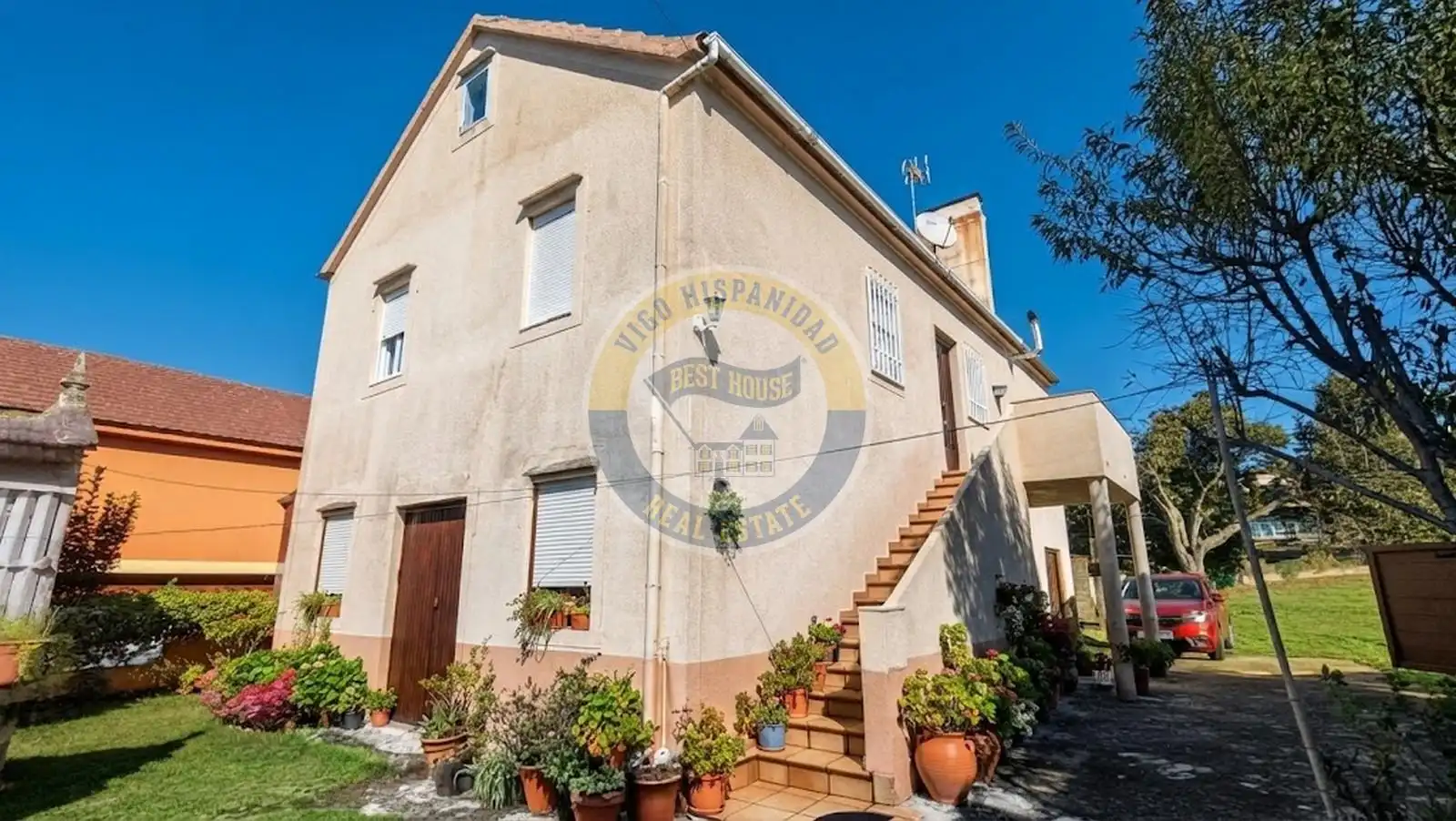 Exterior view of Houses for sale in Bembrive