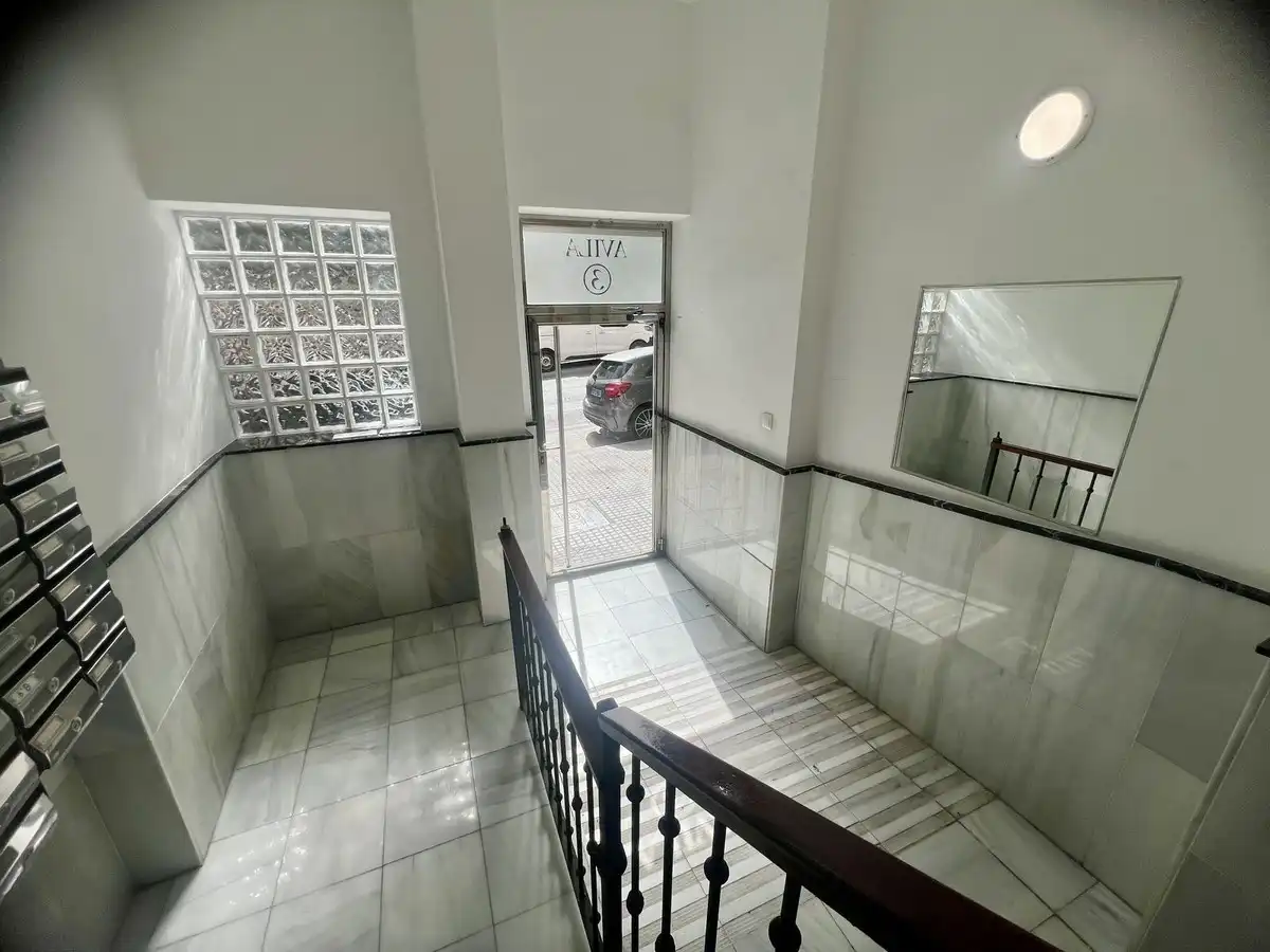Apartamento con ascensor en venta en Cruz de Humilladero, imagen 3
